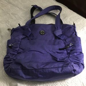 Lululemon purple yoga bag